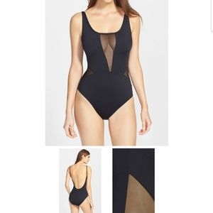 Mesh cut out one piece bathing suit